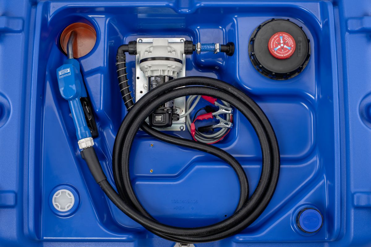 Mobile AdBlue-Tankanlage Typ Blue-Mobil Easy 620l mit  Elektropumpe 12 V und Automatik-Zapfventil